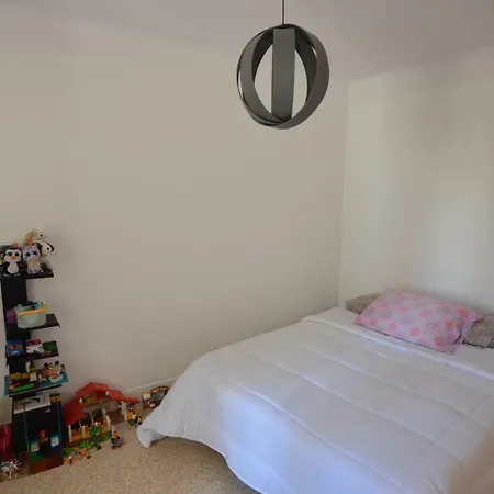 Apartment 4 Rue Guigonis